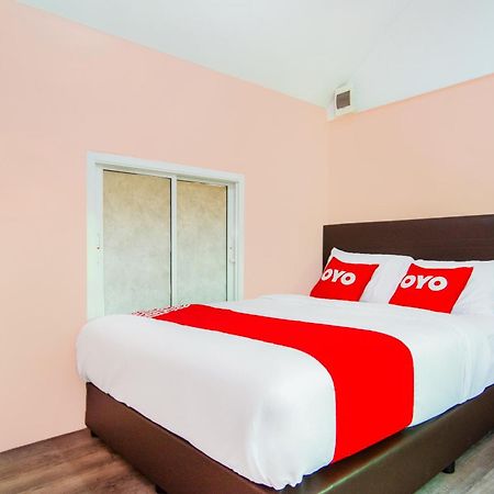 Oyo 578 Pj Resort And Snooker Club Prachuap Khiri Khan Luaran gambar